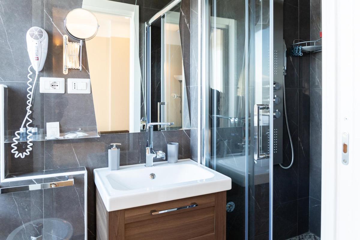 Pescara Centro Luxury Suite II Deluxe Rooms Exterior foto